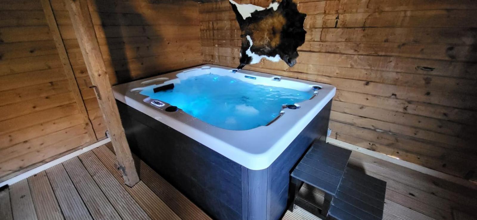D&B Staycation Ferienpark Niedenstein Eksteriør billede